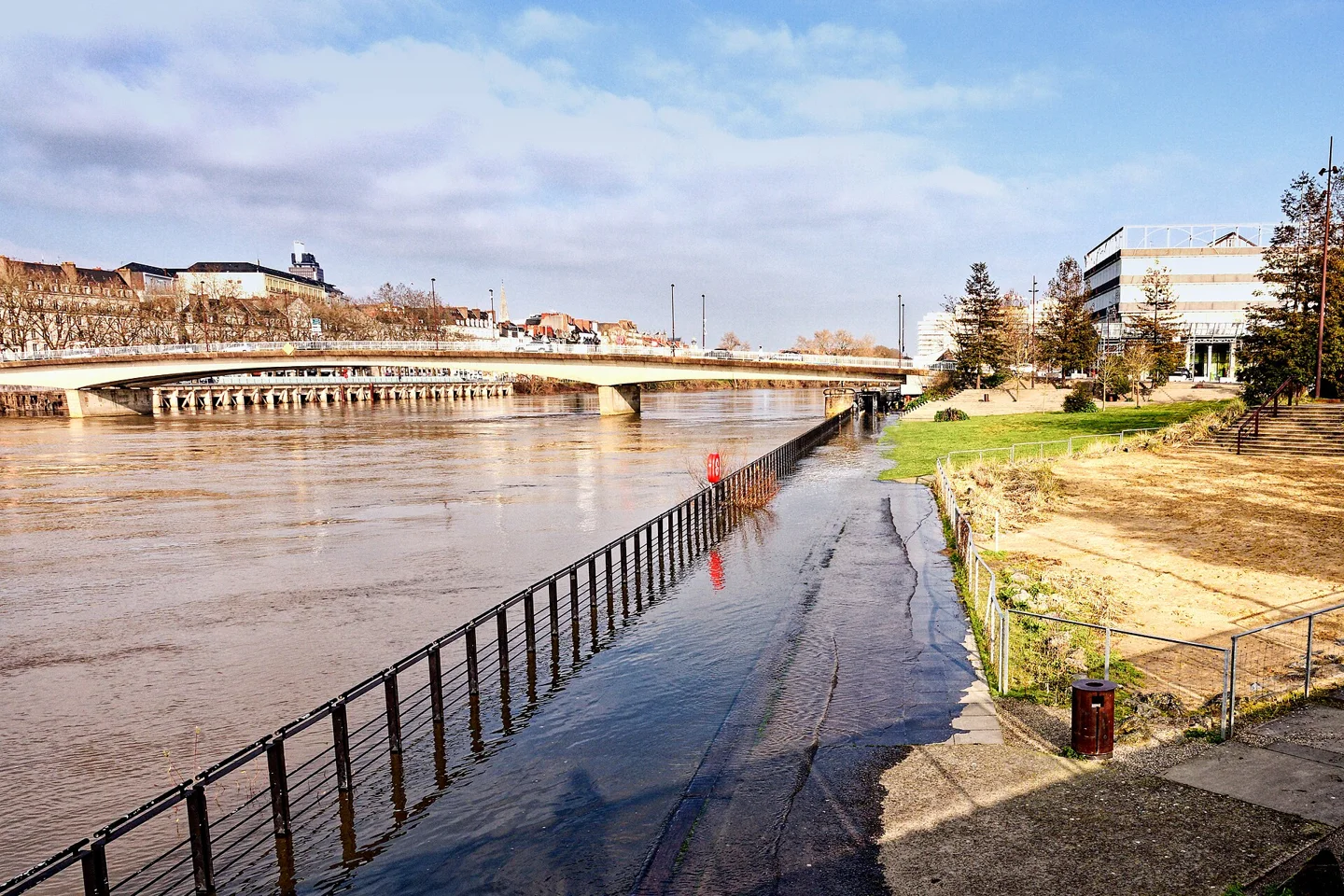 Quai Fernand-Crouan - Nantes -02