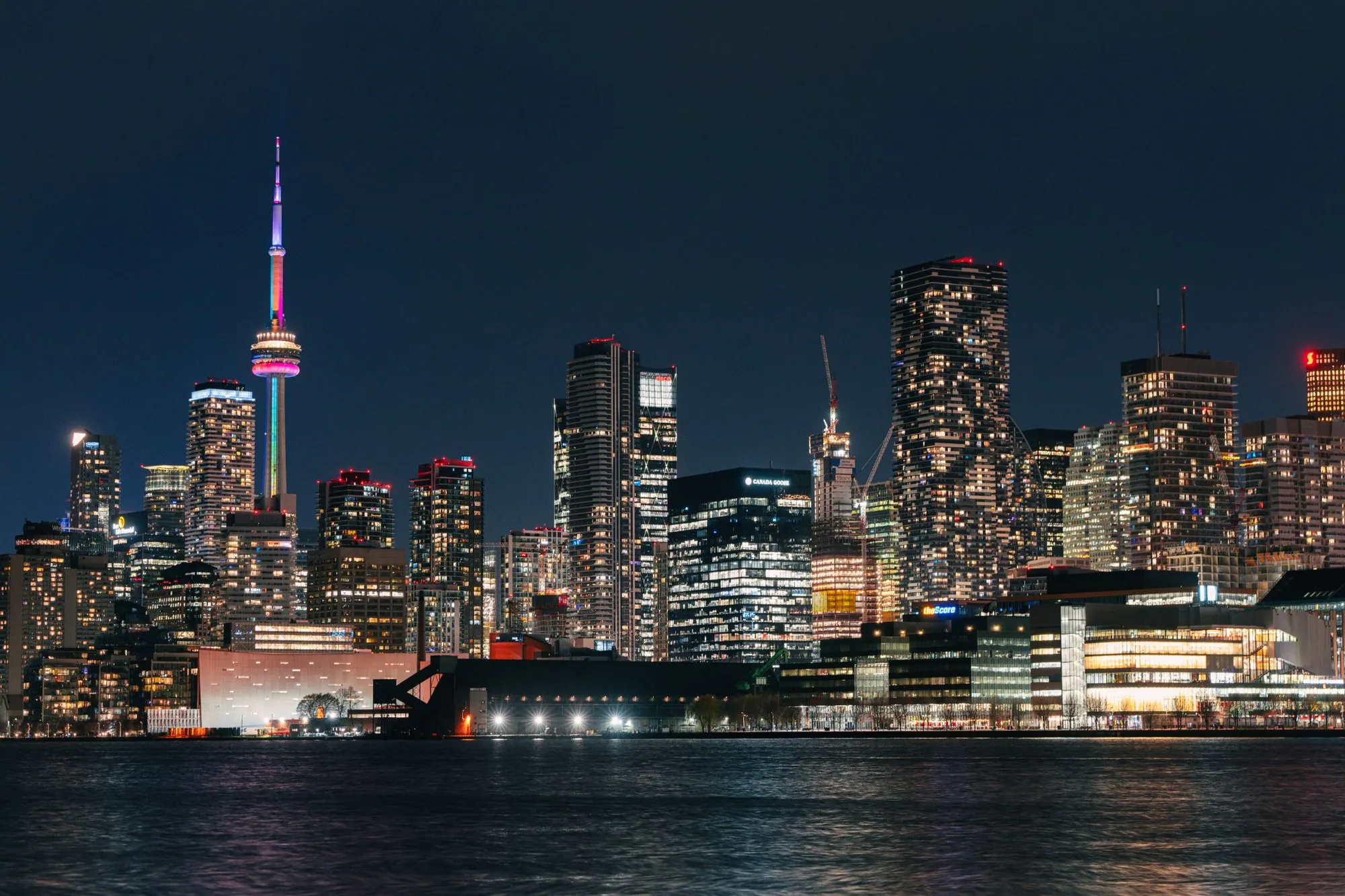Toronto's skyline and the CN Tower at night